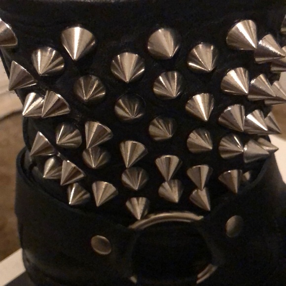 To Be Announced Black studded boots - Picture 3 of 8